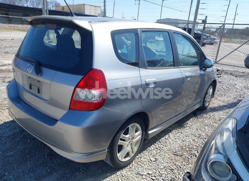 Photo 4 of 2007 Honda Fit SPORT (VIN JHMGD386X7S057137)