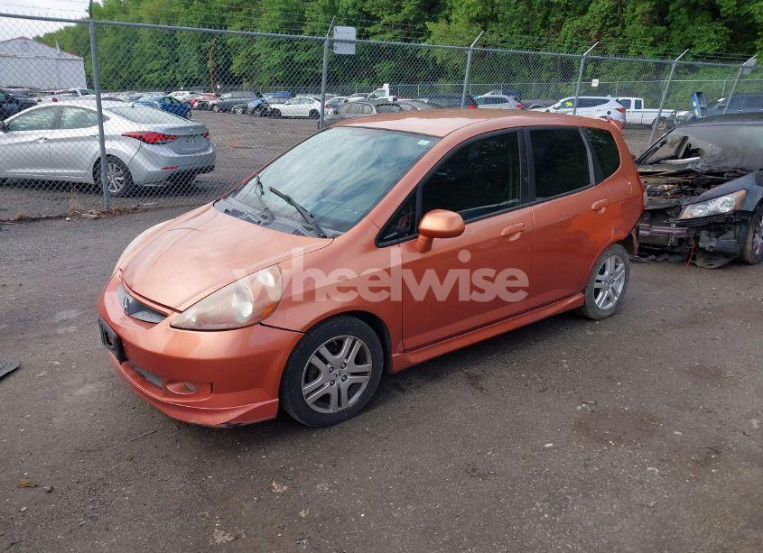 Photo 2 of 2008 Honda Fit SPORT (VIN JHMGD386X8S001961)