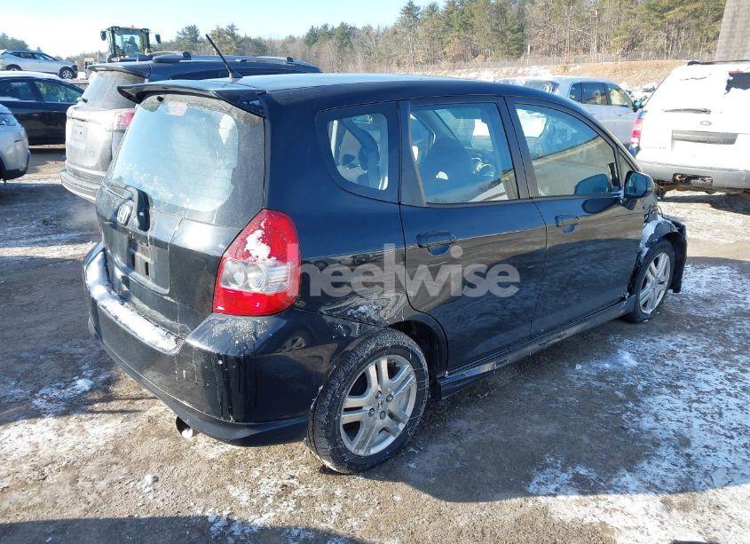 Photo 4 of 2008 Honda Fit SPORT (VIN JHMGD386X8S014001)