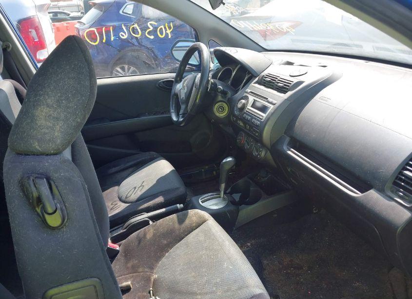 Photo 5 of 2008 Honda Fit SPORT (VIN JHMGD386X8S025872)