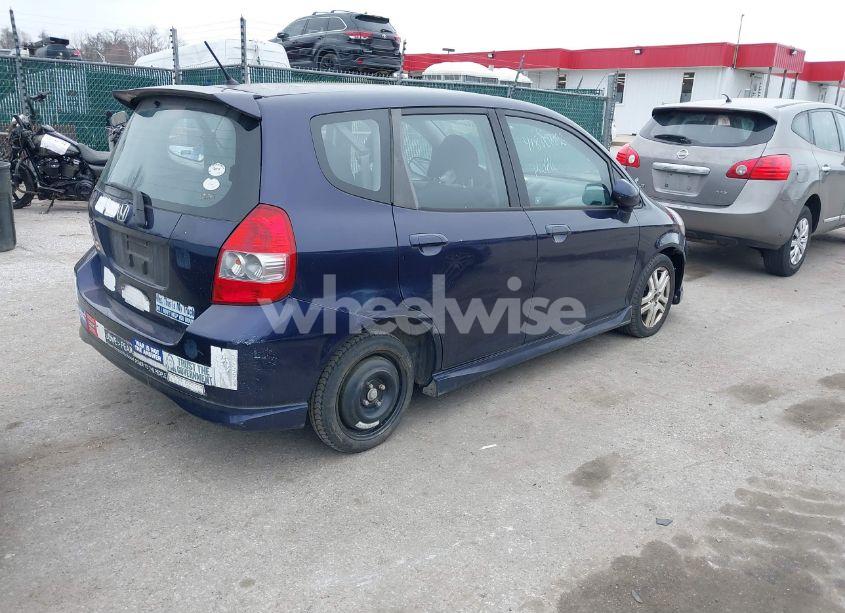 Photo 4 of 2008 Honda Fit SPORT (VIN JHMGD386X8S026780)