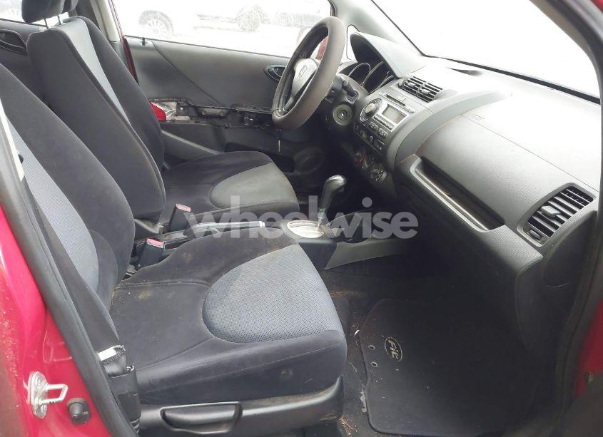 Photo 5 of 2008 Honda Fit SPORT (VIN JHMGD386X8S064901)