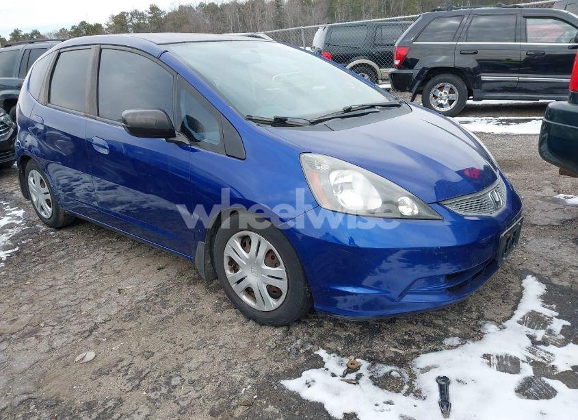 2009 Honda Fit (VIN JHMGE87269C003744) main photo