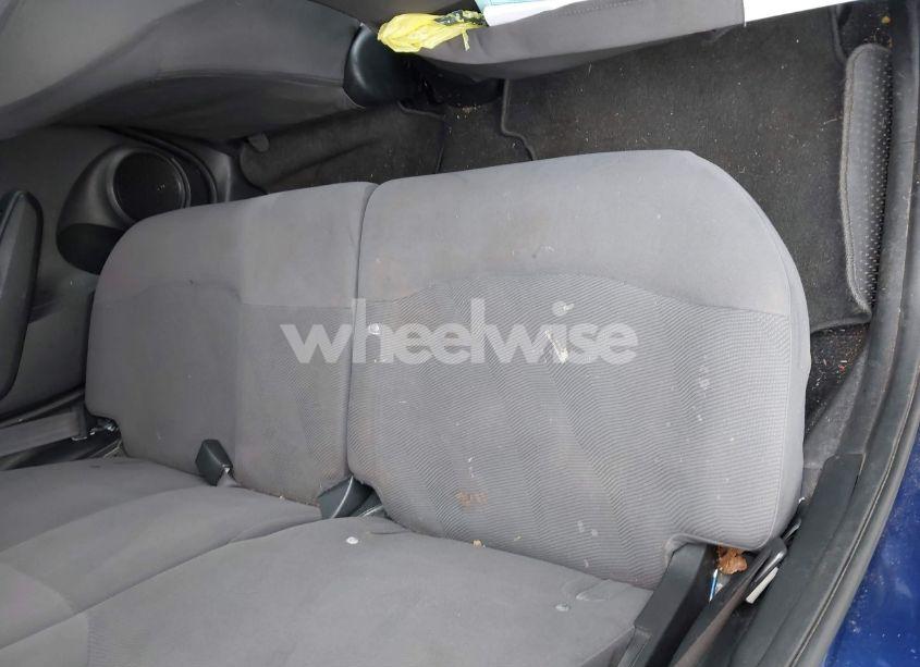 Photo 8 of 2009 Honda Fit (VIN JHMGE87269C003744)