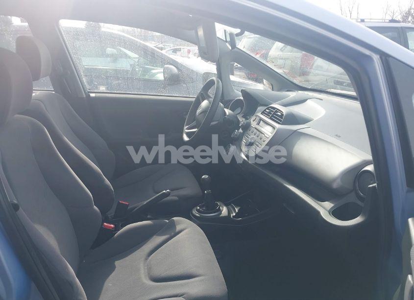 Photo 5 of 2009 Honda Fit (VIN JHMGE87289S075065)