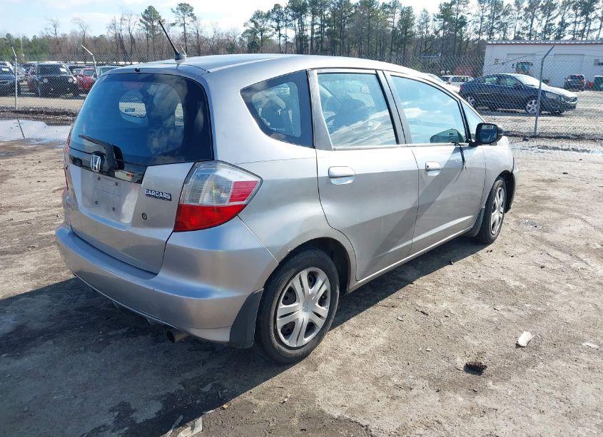 Photo 4 of 2009 Honda Fit (VIN JHMGE872X9S015305)