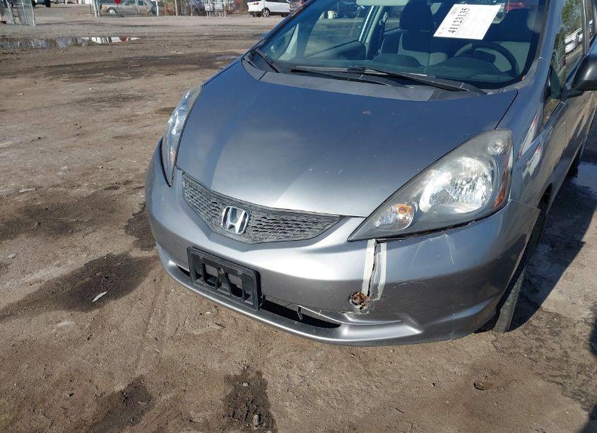 Photo 6 of 2009 Honda Fit (VIN JHMGE872X9S015305)