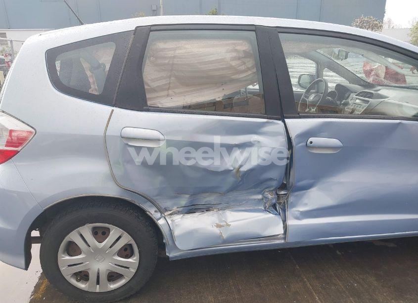 Photo 6 of 2009 Honda Fit (VIN JHMGE872X9S024019)