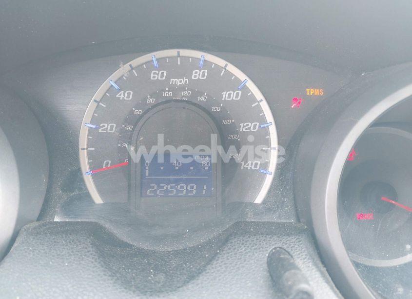 Photo 7 of 2009 Honda Fit (VIN JHMGE872X9S061071)