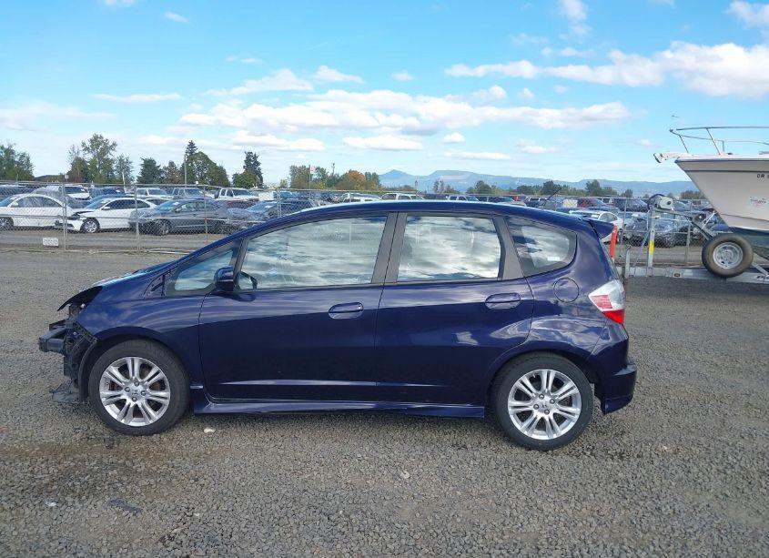 Photo 15 of 2009 Honda Fit SPORT (VIN JHMGE87409S022829)