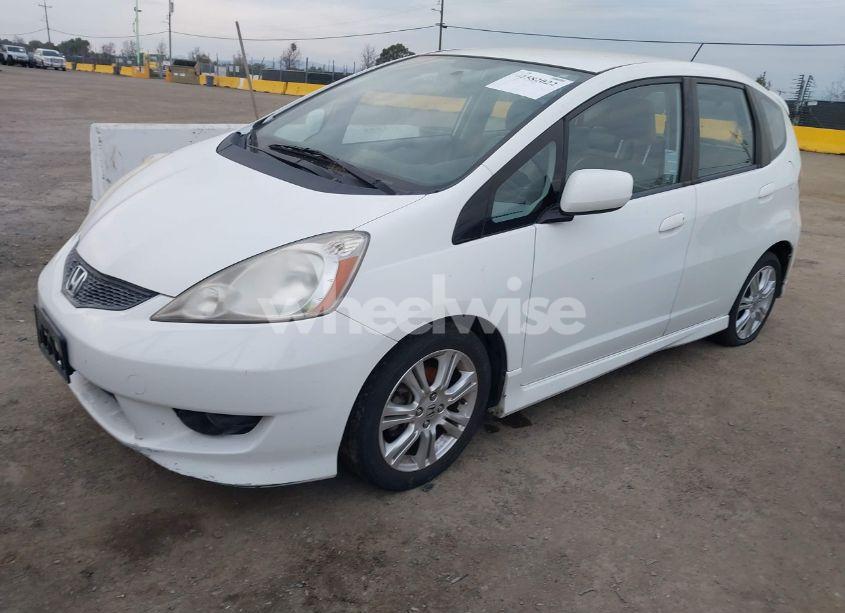 Photo 2 of 2009 Honda Fit SPORT (VIN JHMGE87409S059962)