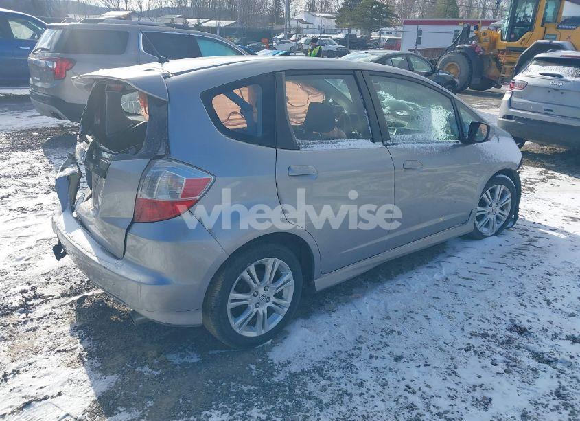 Photo 4 of 2009 Honda Fit SPORT (VIN JHMGE87449C005560)