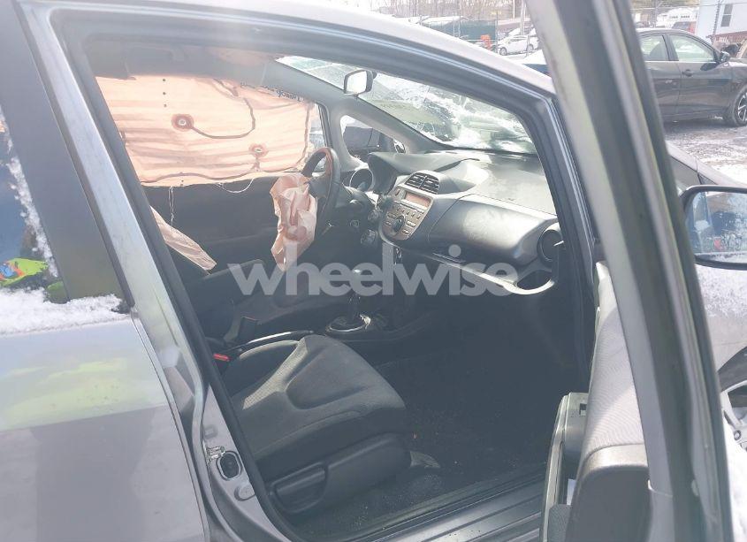 Photo 5 of 2009 Honda Fit SPORT (VIN JHMGE87449C005560)