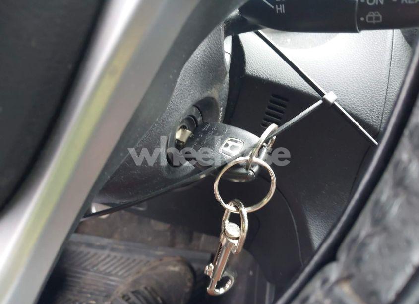 Photo 11 of 2009 Honda Fit SPORT (VIN JHMGE87459S016136)