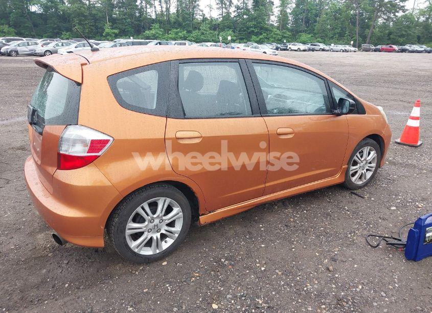 Photo 4 of 2009 Honda Fit SPORT (VIN JHMGE87459S016136)