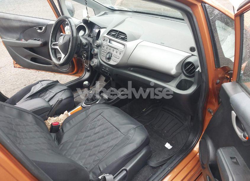 Photo 5 of 2009 Honda Fit SPORT (VIN JHMGE87459S016136)