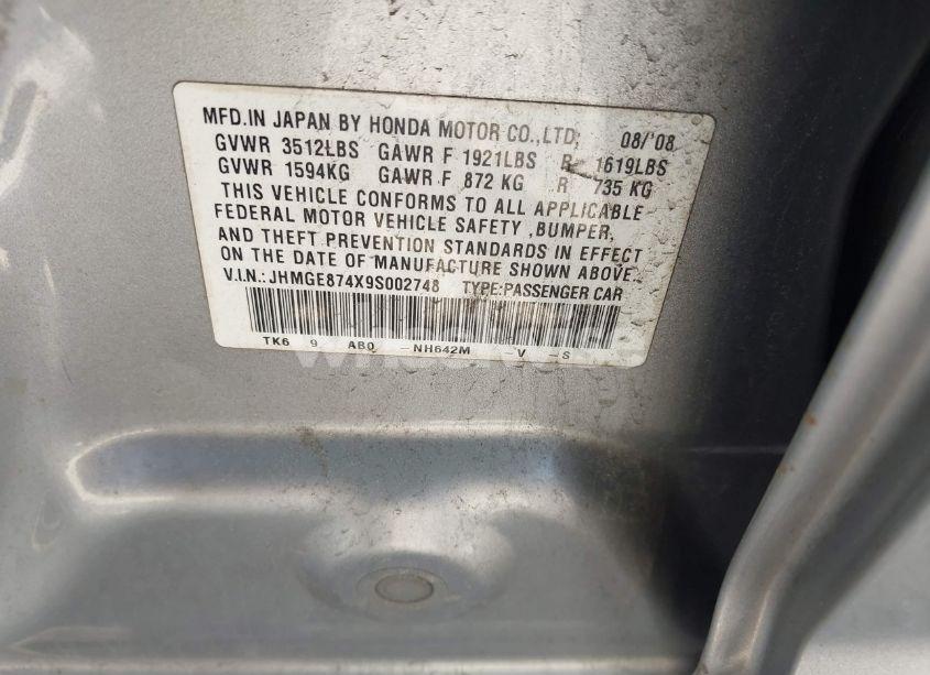 Photo 9 of 2009 Honda Fit SPORT (VIN JHMGE874X9S002748)