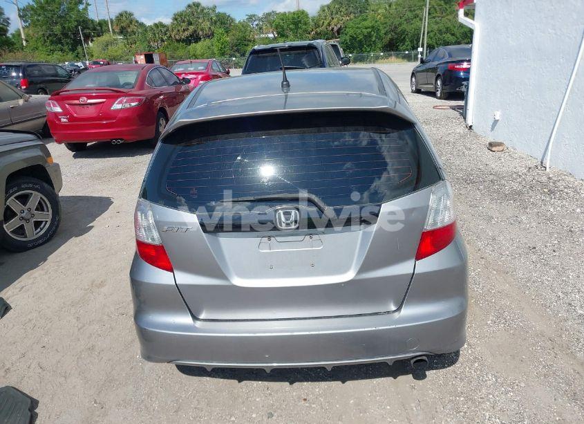 Photo 16 of 2009 Honda Fit SPORT (VIN JHMGE874X9S005374)