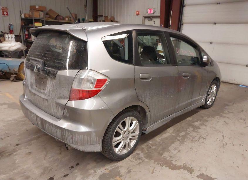 Photo 4 of 2009 Honda Fit SPORT (VIN JHMGE874X9S024121)