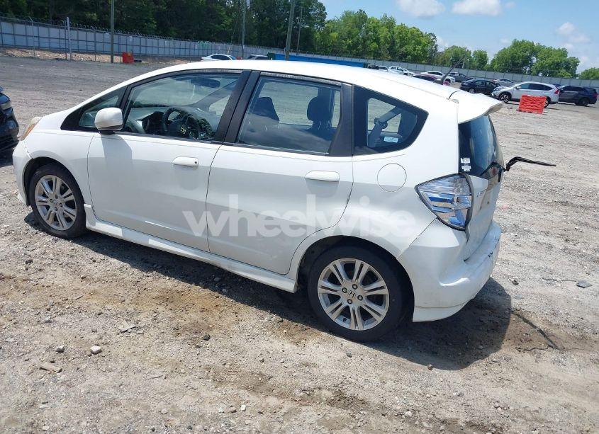 Photo 3 of 2009 Honda Fit SPORT (VIN JHMGE874X9S056745)