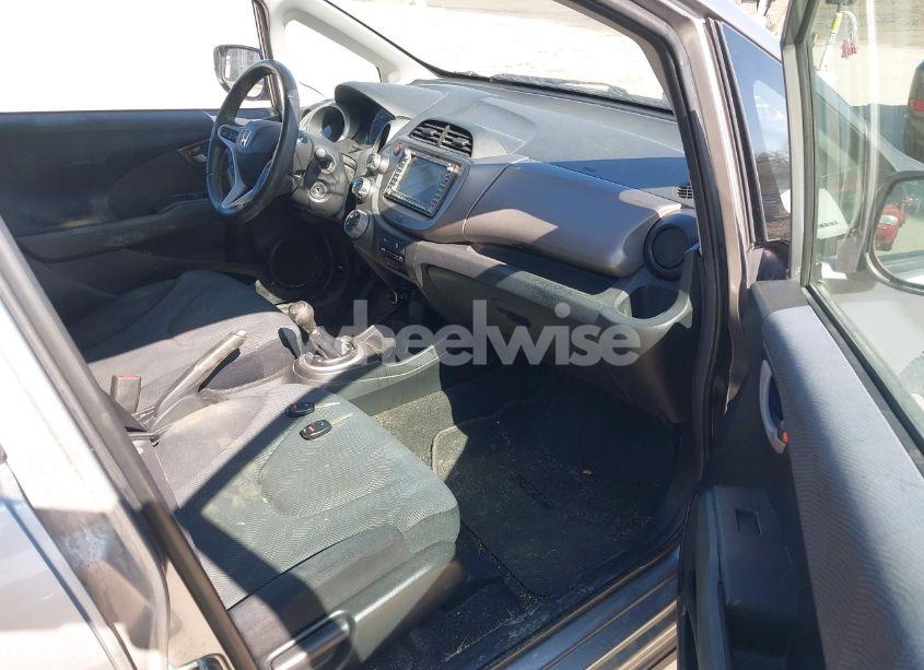 Photo 5 of 2009 Honda Fit SPORT (VIN JHMGE87699S025293)