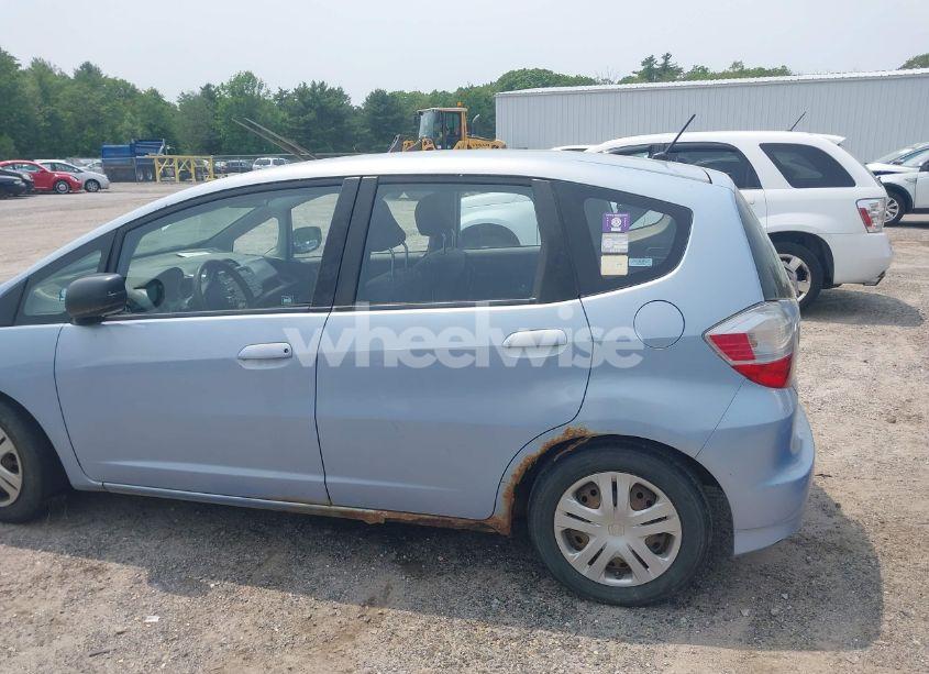 Photo 6 of 2009 Honda Fit (VIN JHMGE88209S008443)