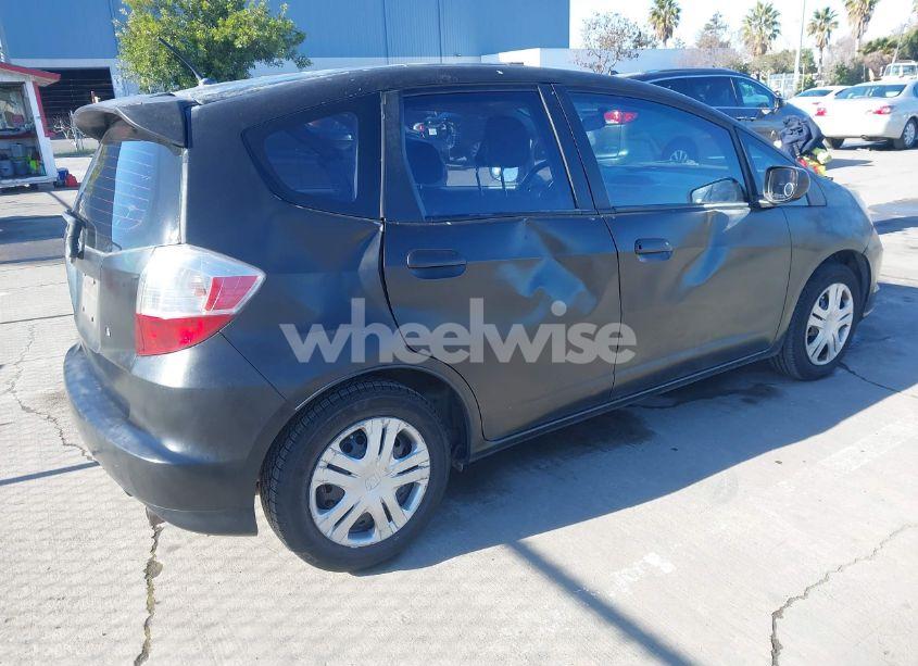 Photo 4 of 2009 Honda Fit (VIN JHMGE88219S002019)