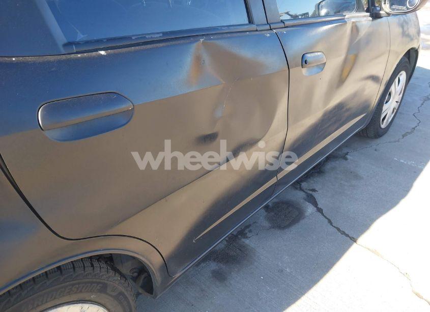 Photo 6 of 2009 Honda Fit (VIN JHMGE88219S002019)