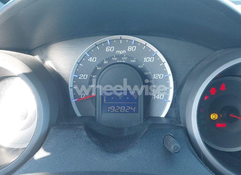 Photo 7 of 2009 Honda Fit (VIN JHMGE88219S002019)