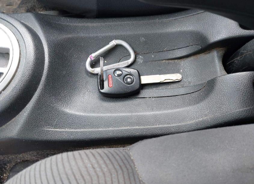 Photo 11 of 2009 Honda Fit (VIN JHMGE88229S072404)