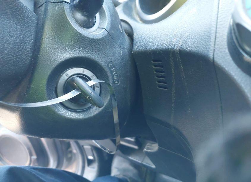 Photo 11 of 2009 Honda Fit (VIN JHMGE88239S048354)