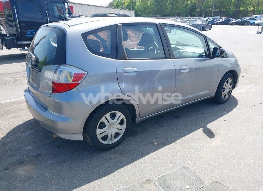 Photo 4 of 2009 Honda Fit (VIN JHMGE88249S052896)