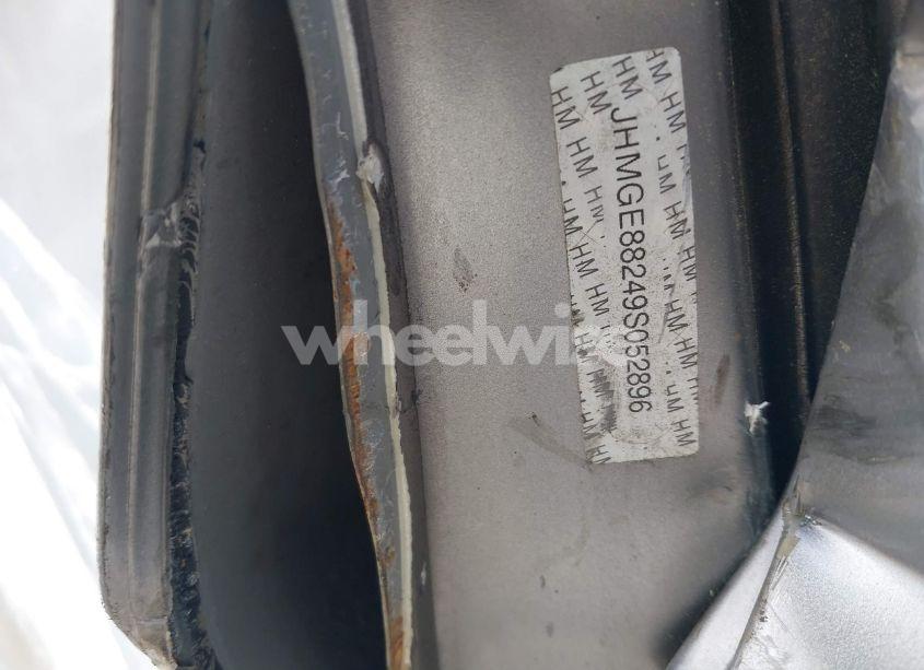 Photo 9 of 2009 Honda Fit (VIN JHMGE88249S052896)