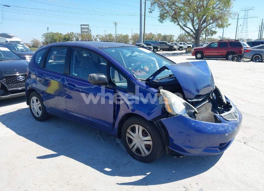 2009 Honda Fit (VIN JHMGE88249S056575) main photo
