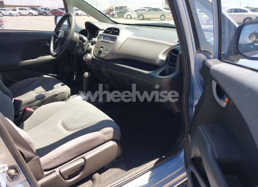 Photo 5 of 2009 Honda Fit (VIN JHMGE88259S037601)