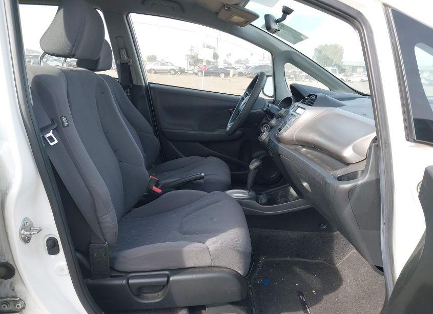 Photo 5 of 2009 Honda Fit (VIN JHMGE88269S009841)