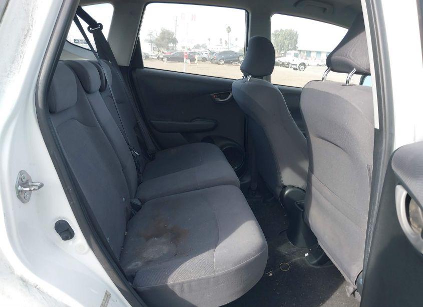 Photo 8 of 2009 Honda Fit (VIN JHMGE88269S009841)