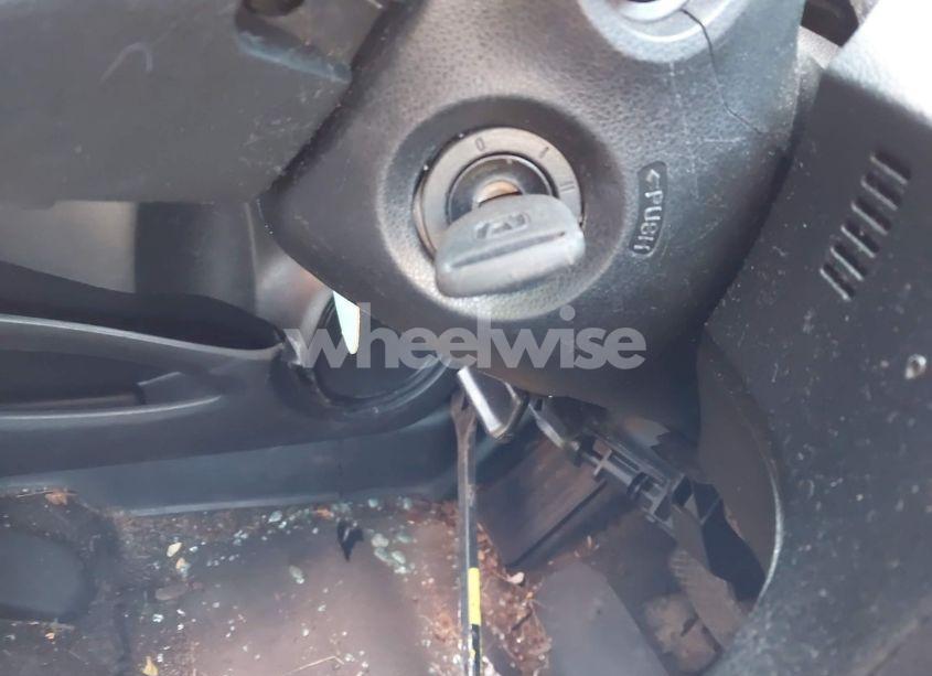 Photo 11 of 2009 Honda Fit (VIN JHMGE88269S057145)