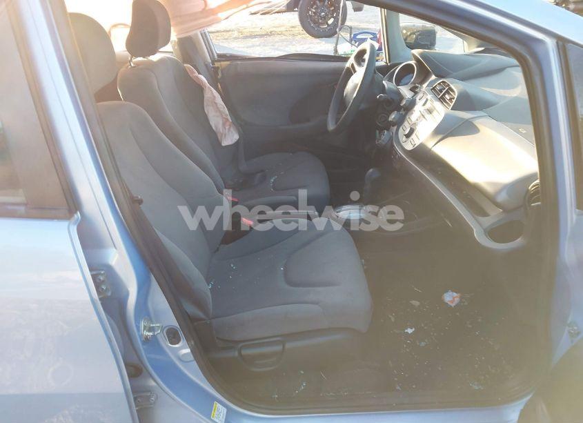 Photo 5 of 2009 Honda Fit (VIN JHMGE88269S057145)