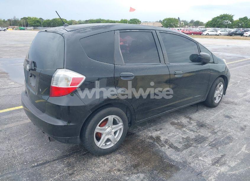Photo 4 of 2009 Honda Fit (VIN JHMGE88279C002620)