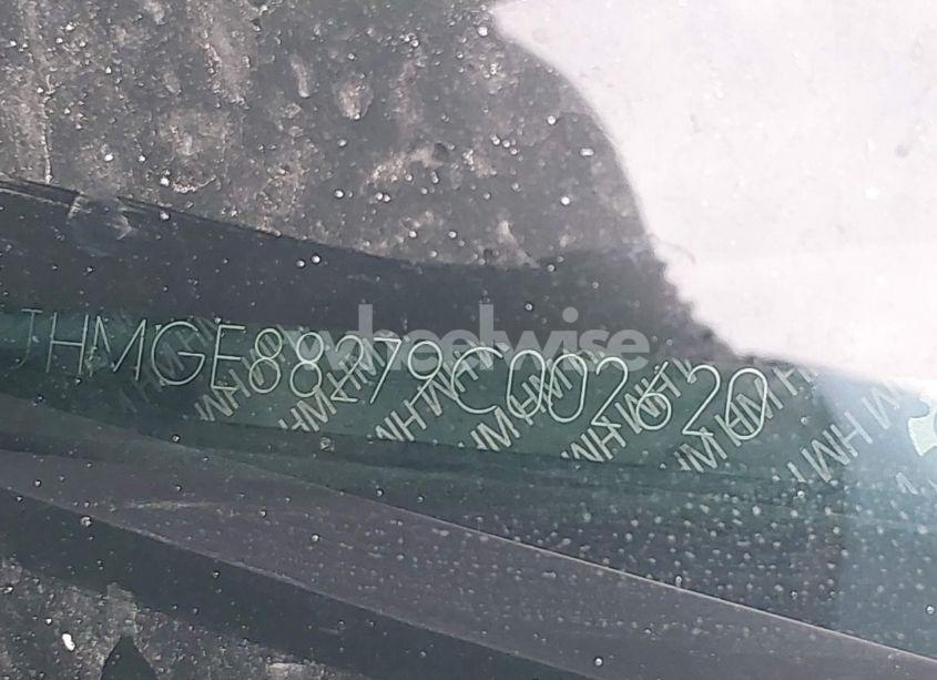 Photo 9 of 2009 Honda Fit (VIN JHMGE88279C002620)