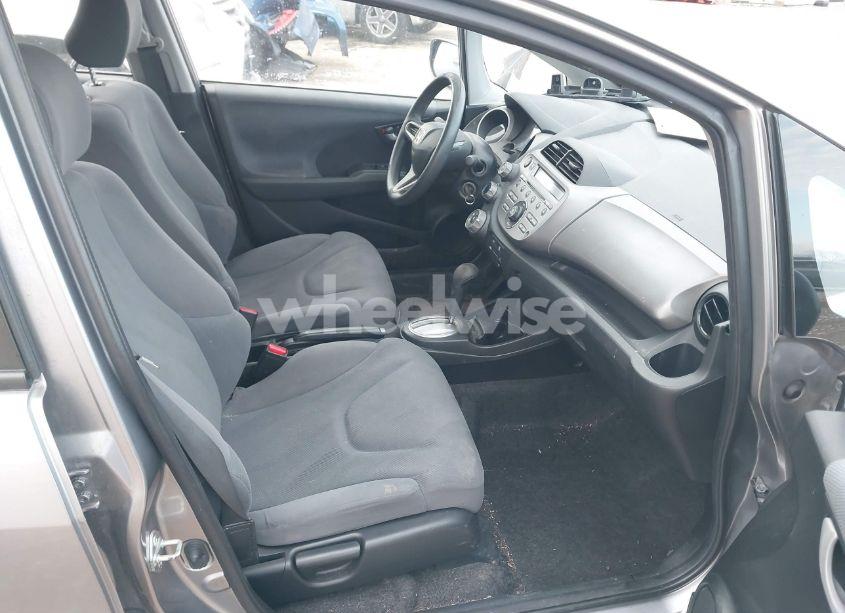 Photo 5 of 2009 Honda Fit (VIN JHMGE88289S050150)