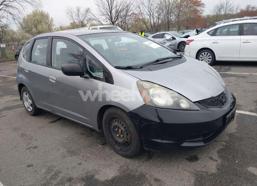 2009 Honda Fit (VIN JHMGE882X9S015593) main photo