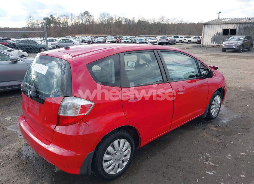 Photo 4 of 2009 Honda Fit (VIN JHMGE882X9S053356)