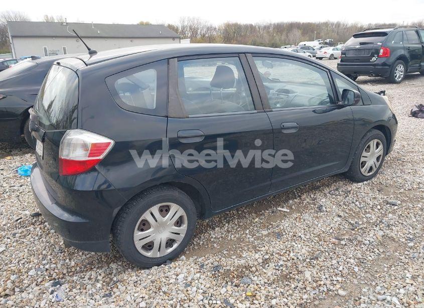 Photo 4 of 2009 Honda Fit (VIN JHMGE882X9S074224)