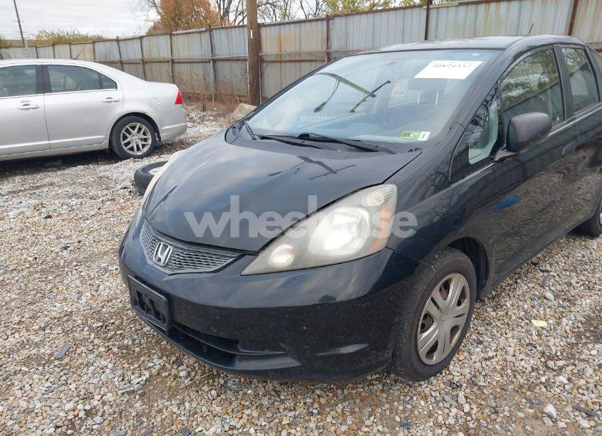 Photo 6 of 2009 Honda Fit (VIN JHMGE882X9S074224)