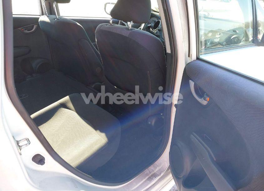 Photo 8 of 2009 Honda Fit SPORT (VIN JHMGE88409S026698)