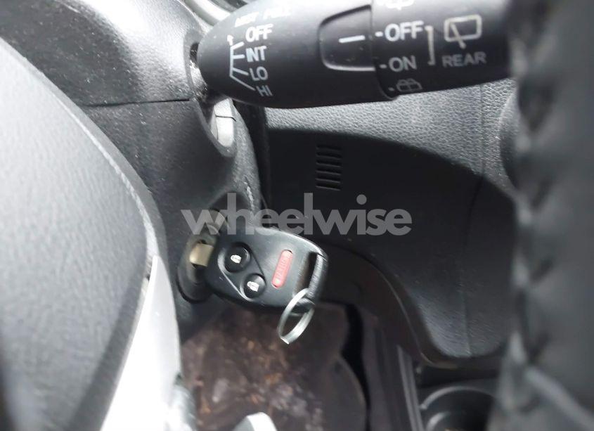 Photo 11 of 2009 Honda Fit SPORT (VIN JHMGE88409S065386)