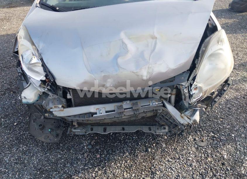 Photo 13 of 2009 Honda Fit SPORT (VIN JHMGE88429S001544)