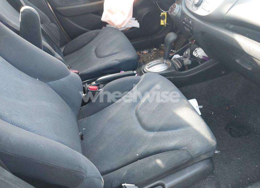 Photo 5 of 2009 Honda Fit SPORT (VIN JHMGE88429S001544)